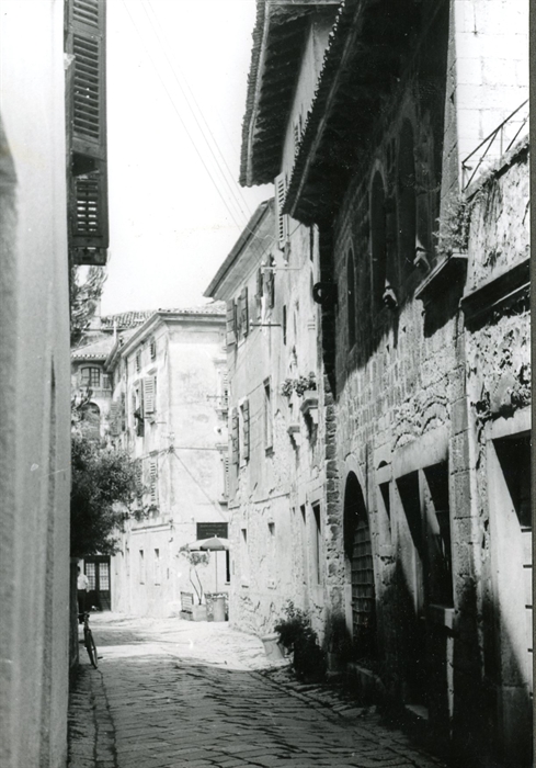 Image description